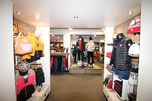 ski jackets for sale in Valloire